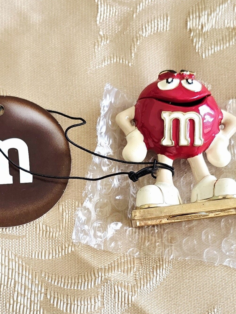 NEW! Monet Red M&M Character Enamel Hinged Keepsake Trinket Box - Picture 6 of 10
